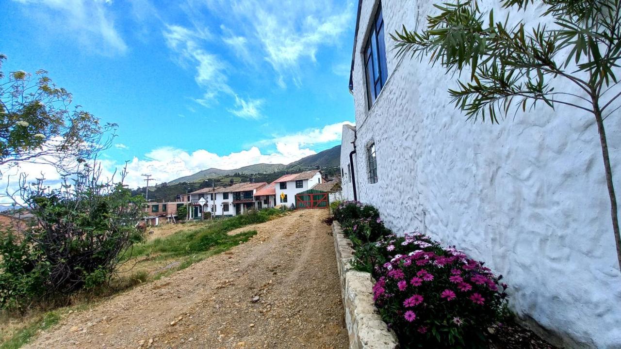 Hospedaje Y Camping Del Rio Monguí Exteriör bild