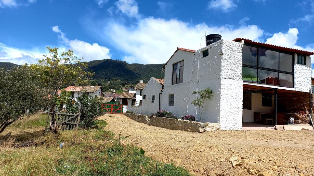 Hospedaje Y Camping Del Rio Monguí Exteriör bild